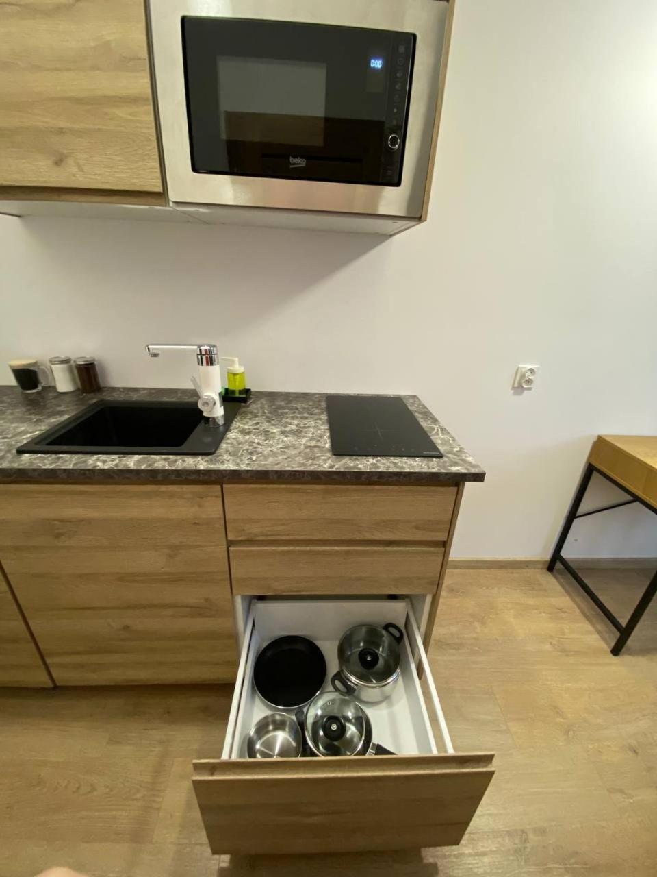 ז'שוב Mh Apartments Centrum מראה חיצוני תמונה